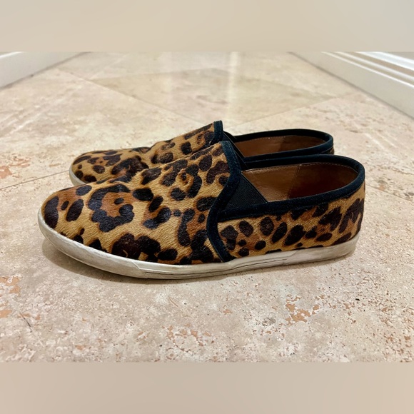 Joie Kidmore leopard slip on - Picture 2 of 4